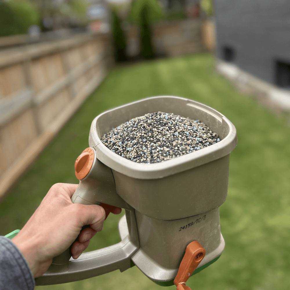 SeedLaunch Pro™ Starter Fertilizer + Germination Maximizer 8-15-10